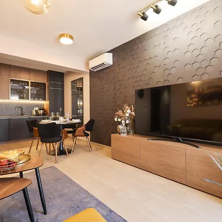 Luxury Belvedere Apartment